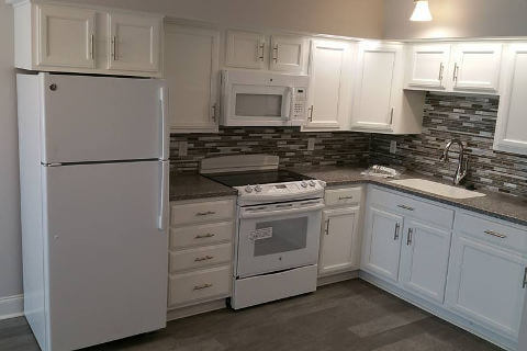 White Kitchen Cabinets